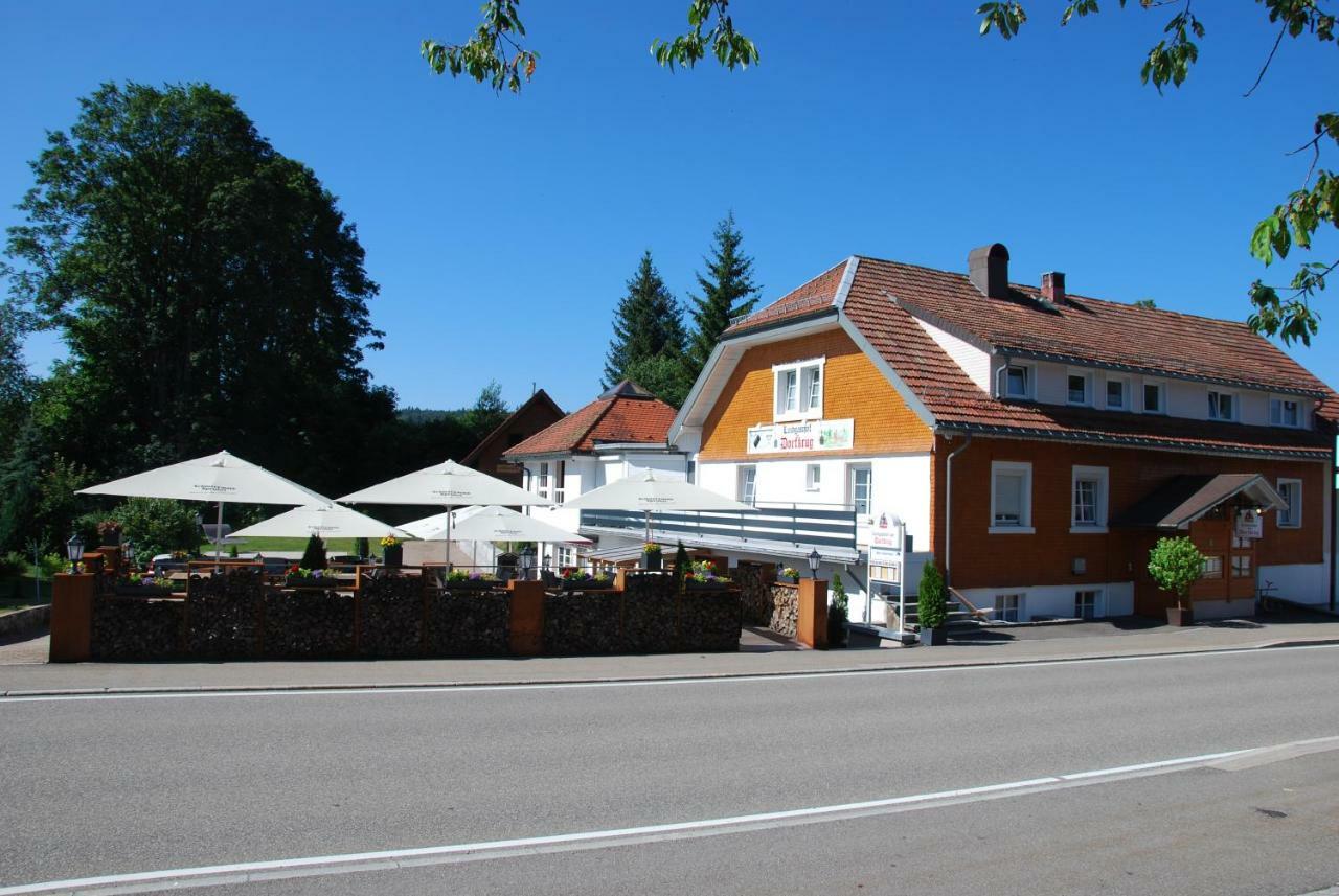 Landgasthof Zum Dorfkrug Hotel Häusern Kültér fotó