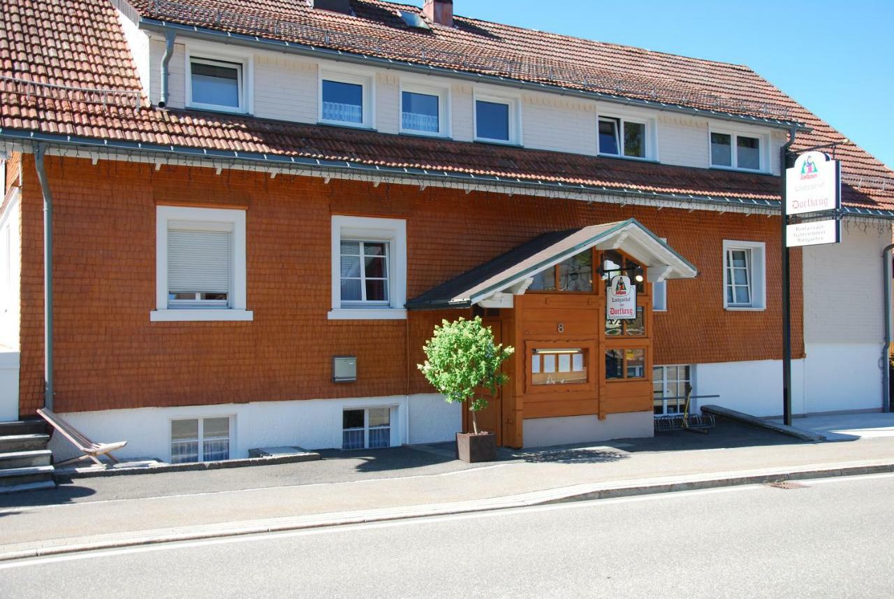 Landgasthof Zum Dorfkrug Hotel Häusern Kültér fotó